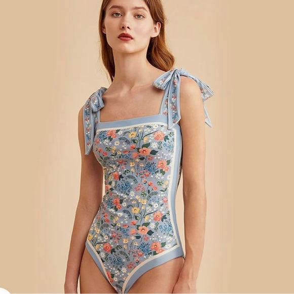 Brand New Reversible Blue Floral Classic 1 Piece Tummy Control Bathing Suit - Picture 3 of 5